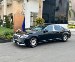 Airport Limousine Egypt: Mercedes-Maybach.