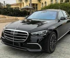 إيجار مرسيدس S500 بالسائق – قمة الفخامة والرُقي