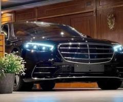 إيجار مرسيدس S500 بالسائق – قمة الفخامة والرُقي