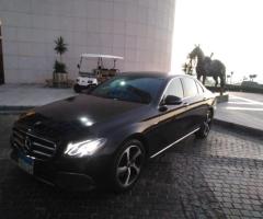 إيجار مرسيدس E200 بالسائق تميّز في كل مشوار.
