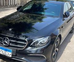 إيجار مرسيدس E200 2020 للسفر والمشاوير من تورزم تورز