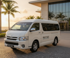 إيجار تويوتا هايس بالسائق لرحلات الأعمال... وصول مريح وفي الوقت المحدد.