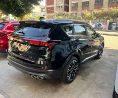 استأجر جيتور X90 الآن مع ليموزين نصار!