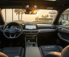 ايجار جيتور T2 للمناسبات الخاصة بالسائق: وصول أنيق ومريح في كل مرة.