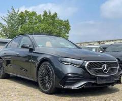 ايجار مرسيدس E200 موديل 2025 من وإلى المطار مع خدمة ليموزين