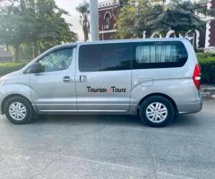 إيجار هيونداي H1 العائلية (9 راكب) - الحل العملي والمريح للعائلات والمجموعات!