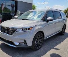 إيجار كيا كرنفال العائلية 2024 بالسائق