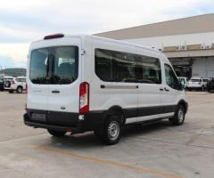 ايجار فورد ترانزيت مع سائق لنقل مريح من وإلى المطار