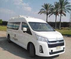 إيجار ميكروباص تويوتا هايس (Toyota Hiace)