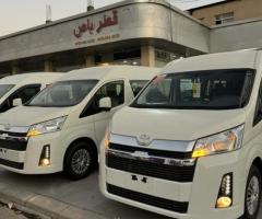 إيجار ميكروباص تويوتا هاي اس (14 راكباً) للمشاوير والسفر
