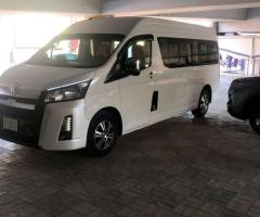 إيجار تويوتا هايس 14 راكب للسفر والرحالات