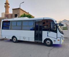 إيجار أتوبيس ميتسوبيشي 28 راكباً للرحلات والتنقلات