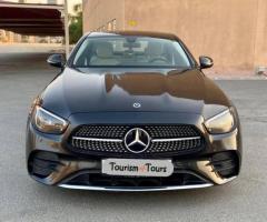 إيجار مرسيدس E200 موديل 2025 بالسائق