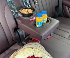 إيجار جيتور X90 بالسائق: الخيار الأمثل لرحلات العائلة الكبيرة بأمان ورفاهية.