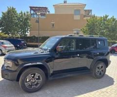 إيجار جيتور T2 بالسائق لرحلاتك الخاصة: وصول آمن ومريح إلى وجهتك.