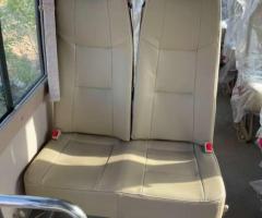 ايجار تويتا كوستر 22 راكب موديل 2025 بالسائق