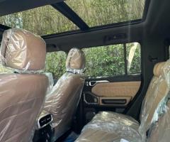 إيجار خدمة استقبال المطار: وفر وقتك وابدأ رحلتك فوراً.