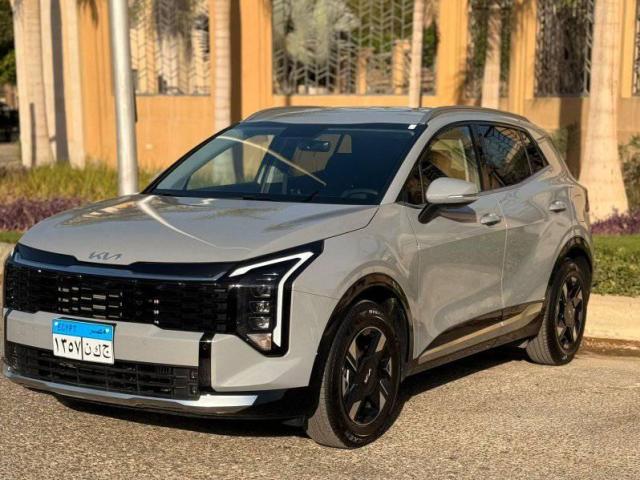 ايجار كيا سبورتاج لأستقبال ضيفوك من المطار