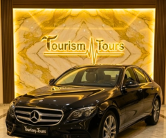 إيجار ليموزين مرسيدس E200 بالسائق