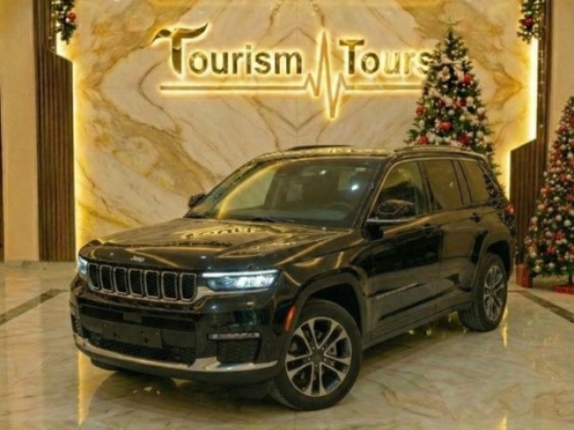 ايجار جيب جراند شيروكي للسفر SUV