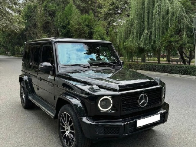 سيّد الطرقات وعنوان الهيبة.. إيجار مرسيدس جي كلاس G-Wagon!
