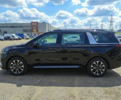 طائرة خاصة على الطريق.. إيجار كيا كرنفال VIP (7 راكب)!