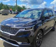 طائرة خاصة على الطريق.. إيجار كيا كرنفال VIP (7 راكب)!