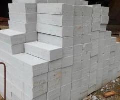 طوب ابيض رغوي وخفيف