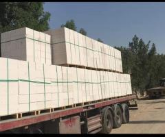 طوب أبيض خفيف… قوة في البناء وراحة في التنفيذ