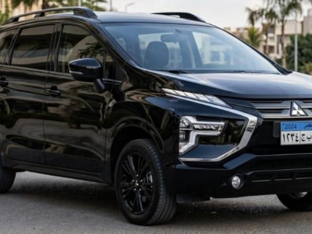 إيجار ميتسوبيشي اكسبندر 2024 بسائق .. رحلتك بأمان ورفاهية مع تورست