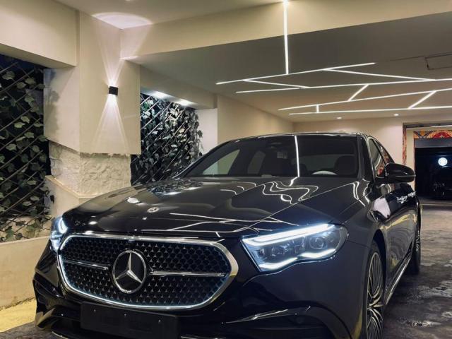 ايجار مرسيديس E200