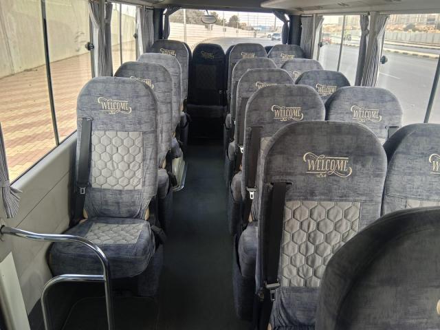 إيجار تويوتا كوستر بالسائق.. الرفيق المثالي للرحلات المدرسية والجامعية