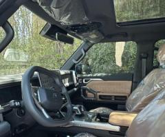 إيجار جيتور T2 بالسائق.. القوة والأناقة في سيارة دفع رباعي واحدة.