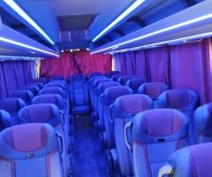 إيجار أتوبيس 33 راكب بالسائق لرحلات اليوم الواحد والعائلات.