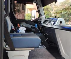 إيجار أتوبيس 33 راكب بالسائق لرحلات اليوم الواحد والعائلات.