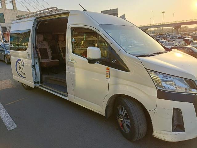 إيجار تويوتا هايس لرحلات العائلات والمصايف.. وسع ميكروباصك وسافر براحة.