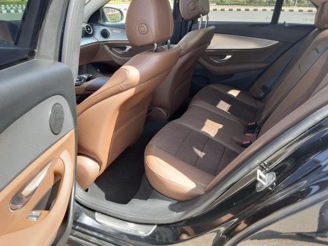 إيجار مرسيدس e200 أحدث موديل لزفة العرسان وإطلالة ملكية.