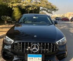 إيجار مرسيدس e200 أحدث موديل لزفة العرسان وإطلالة ملكية.