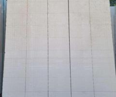 طوب ابيض رغوي وخفيف